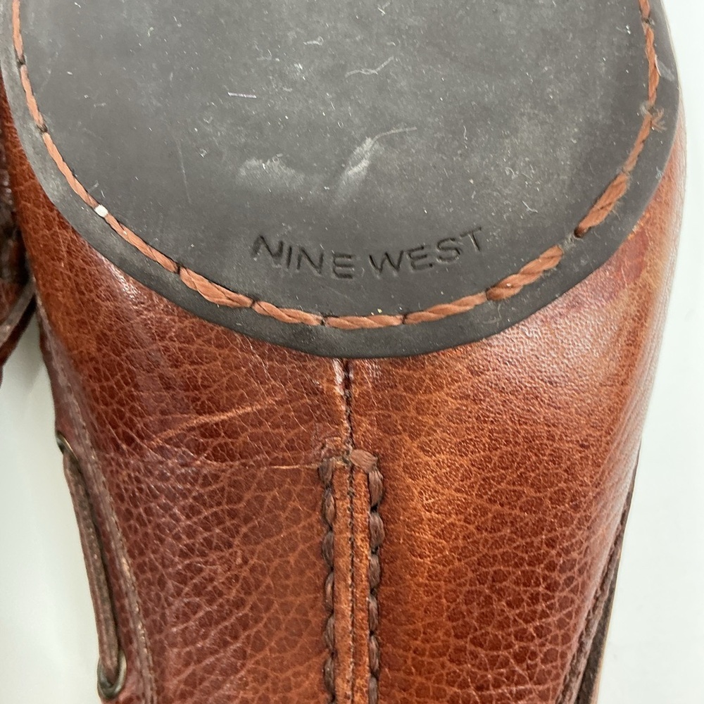 Nine West Ladies Brown Leather Slip-On Kitten Mules with Floral Tassel Accent - Picture 7 of 13